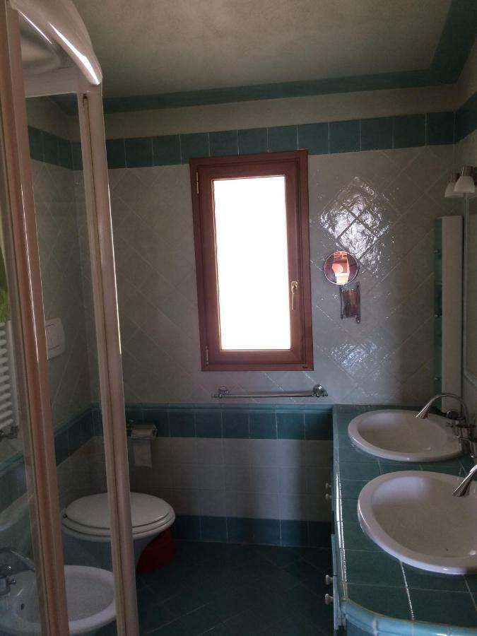 Villa Con Piscina A Imperia, Italy Zewnętrze zdjęcie